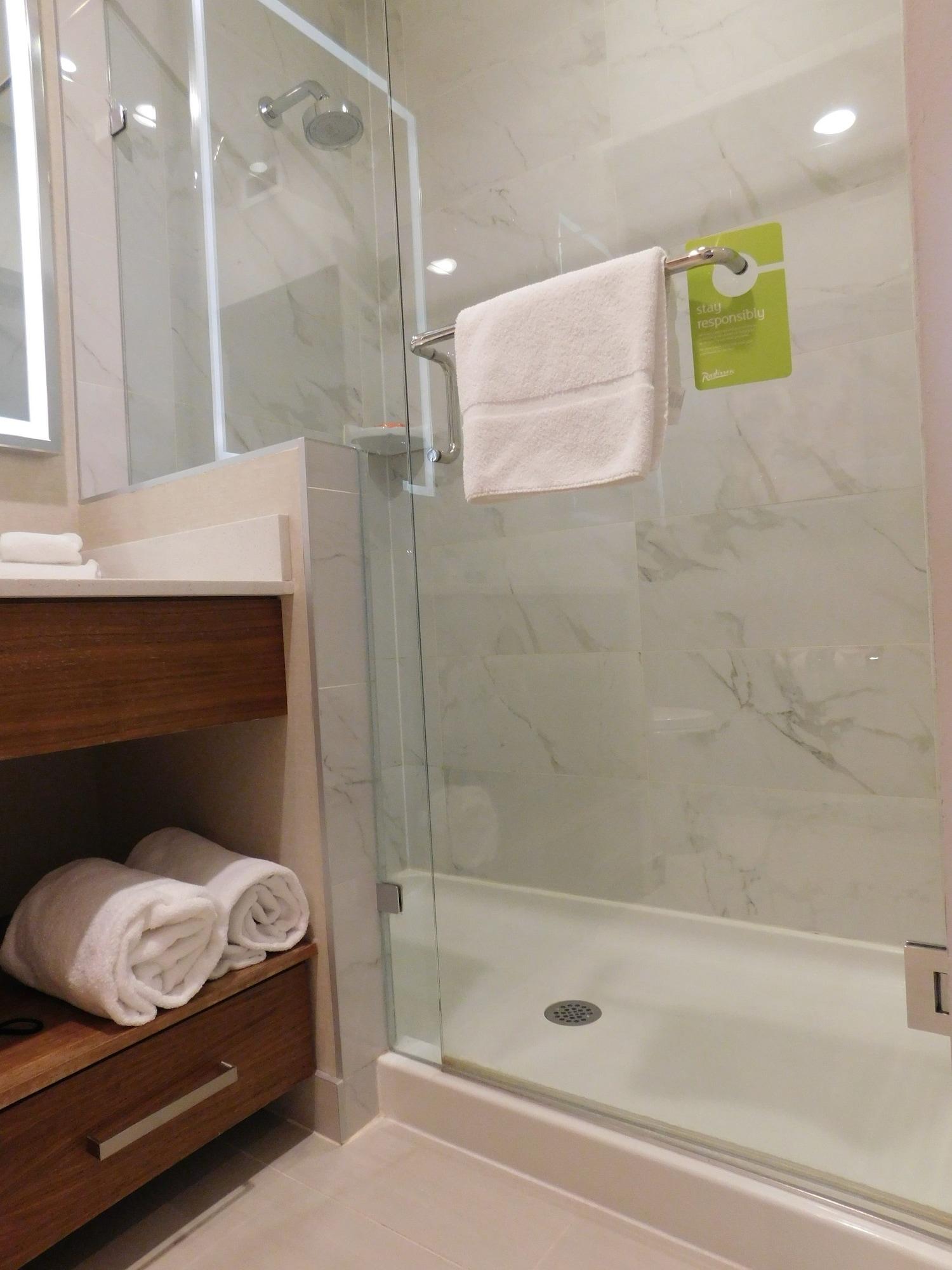 Radisson & Conference Centre Airport Hotel Calgary