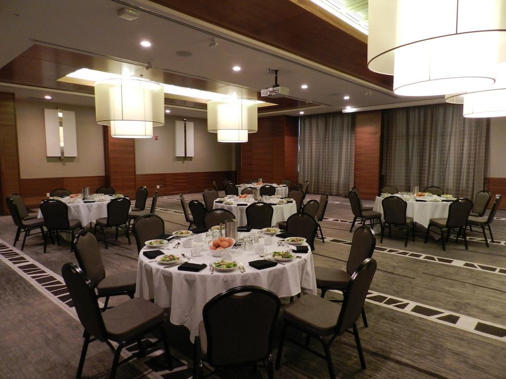 Hotel Radisson & Conference Centre Airport Calgary